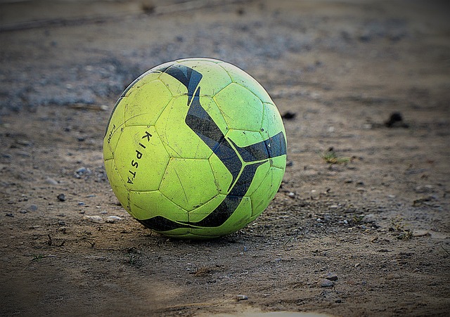 再到赛场外 再到赛场外